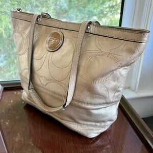 Coach F18877 Gold Metallic Signature Stitch Leather Tote 2011